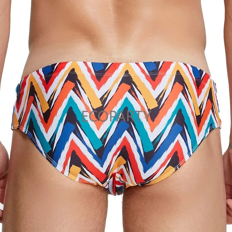 Men's Geometric Printed Surfing Shorts – Low Rise Swimwear for Sports & Hot Spring Bathing